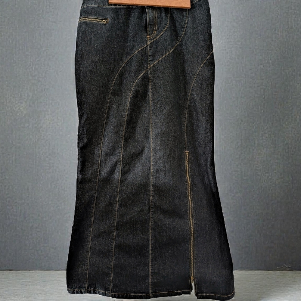 Bisou Bisou Dark Denim A-Line Skirt